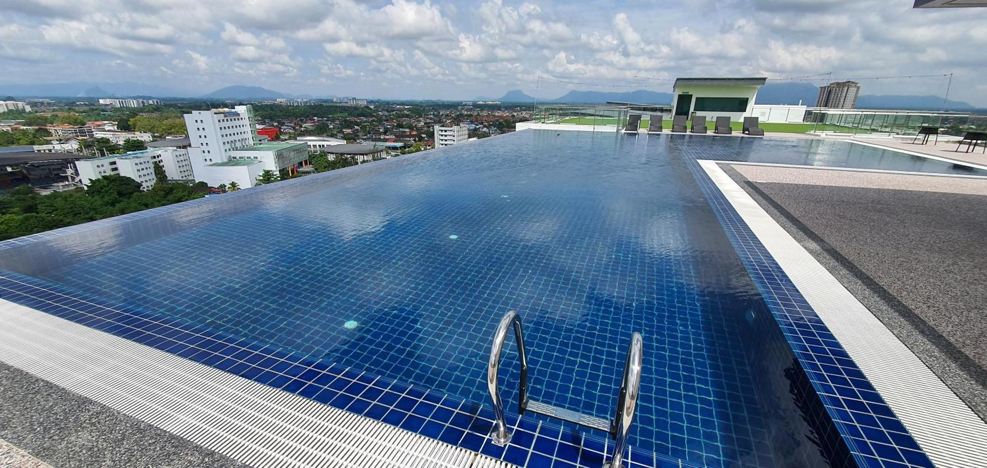 Kozi Square New Sgh Cozy Home 8A Kuching Eksteriør billede